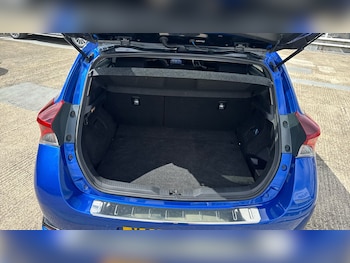 Used Toyota Auris 2018 for sale - 75689246: Photo