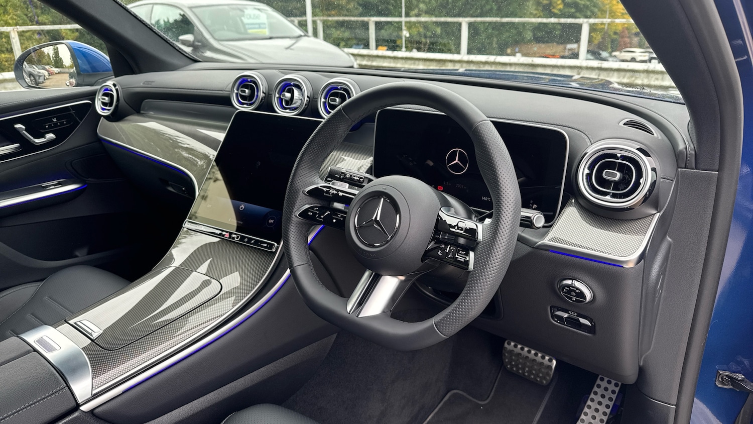 Used Mercedes-Benz GLC 2024 for sale - 76206595: Photo 11