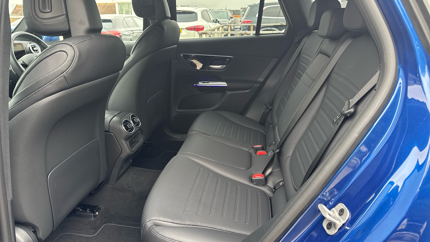 Used Mercedes-Benz GLC 2024 for sale - 76206595: Photo 16