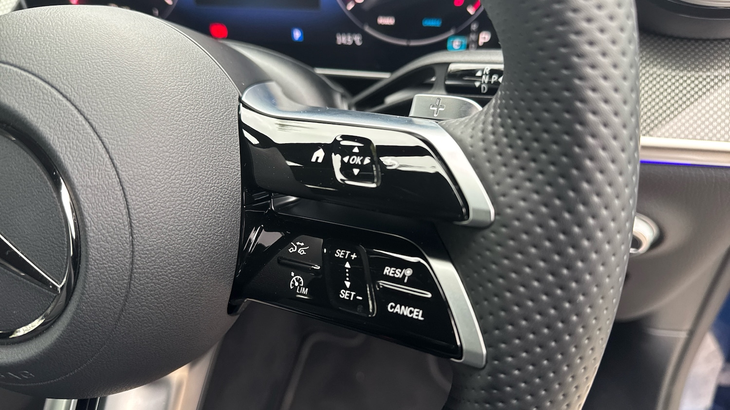 Used Mercedes-Benz GLC 2024 for sale - 76206595: Photo 36