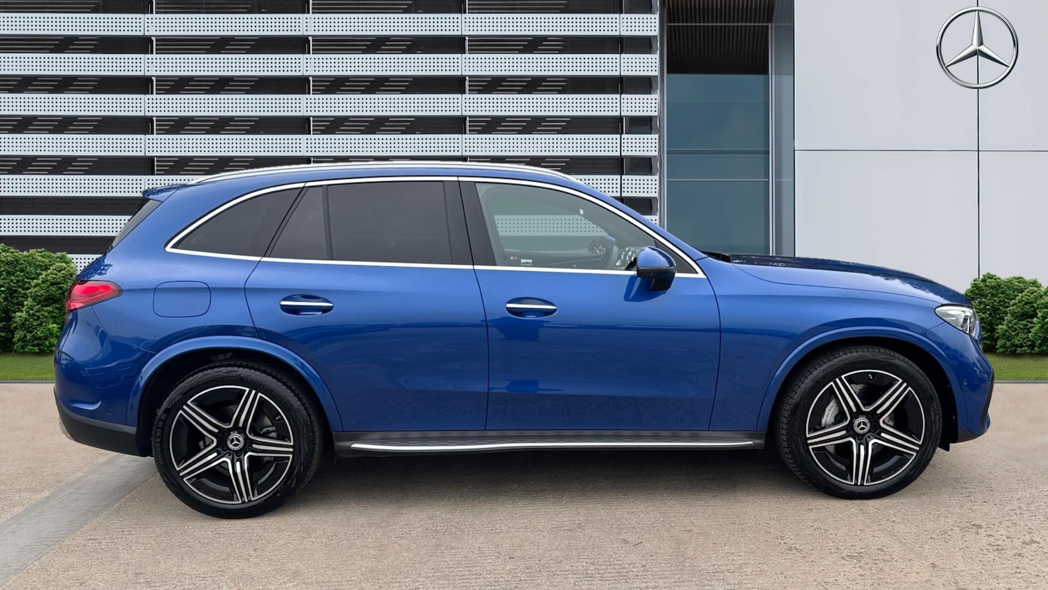 Used Mercedes-Benz GLC 2024 for sale - 76206595: Photo 5