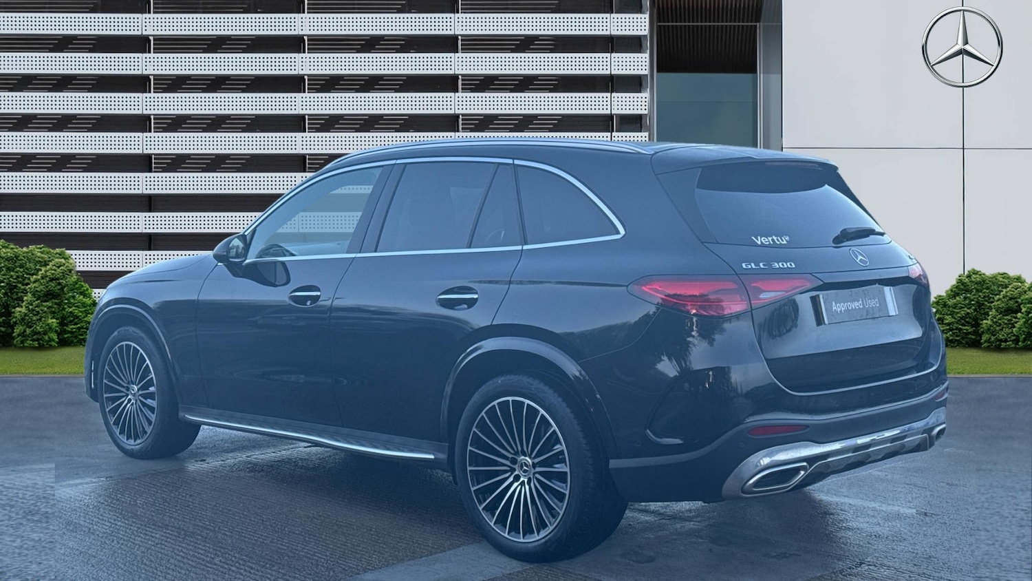 Used Mercedes-Benz GLC 2025 for sale - 76725518: Photo 2