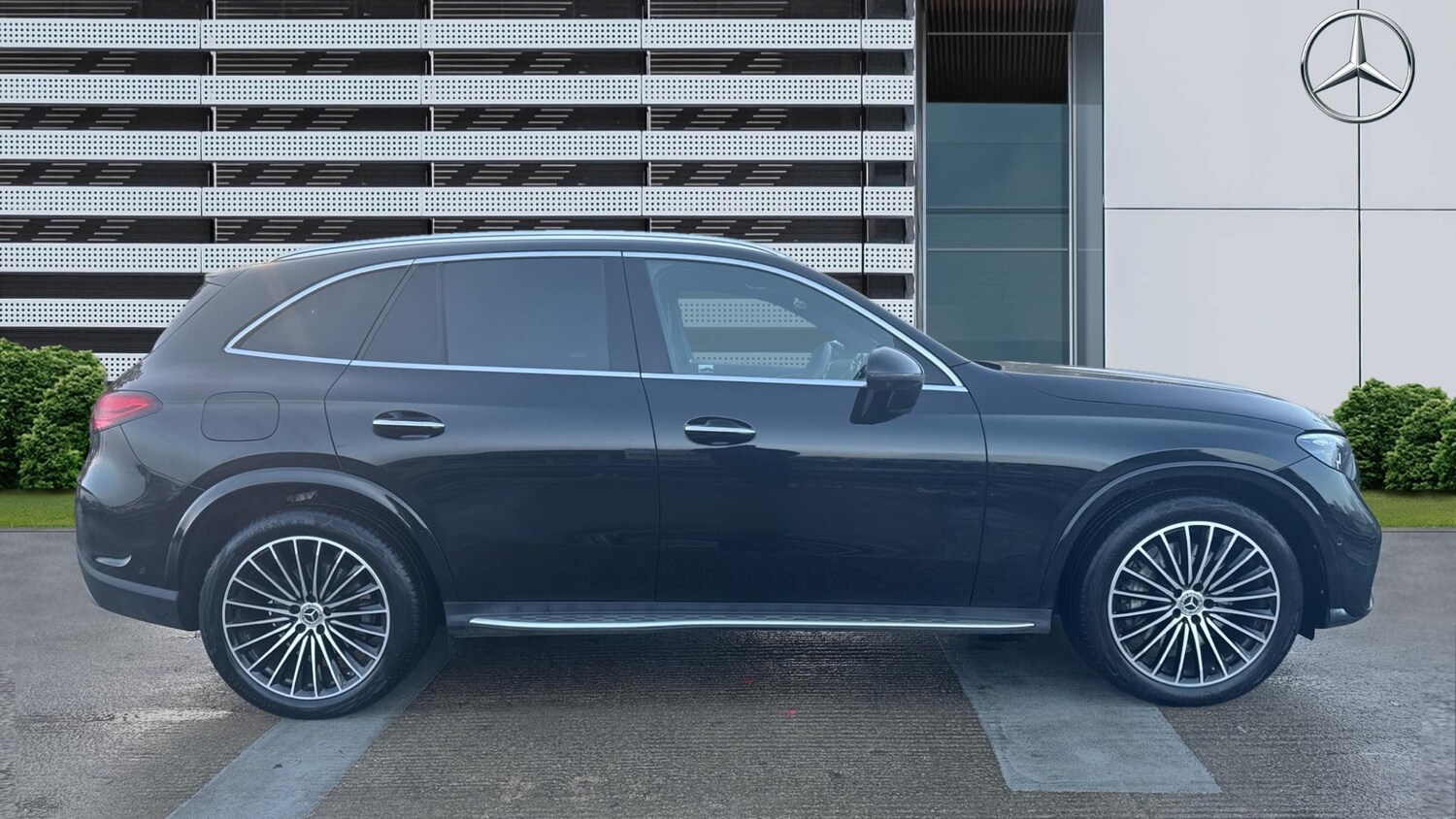 Used Mercedes-Benz GLC 2025 for sale - 76725518: Photo 5