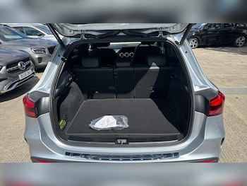 Used Mercedes-Benz GLA 2025 for sale - 79357799: Photo