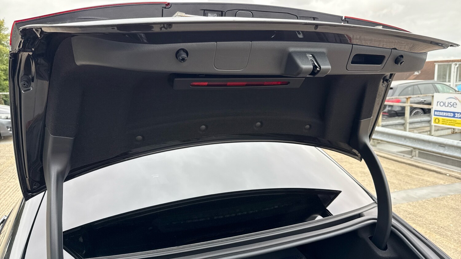 Used Mercedes-Benz E Class 2025 for sale - 77337509: Photo 21