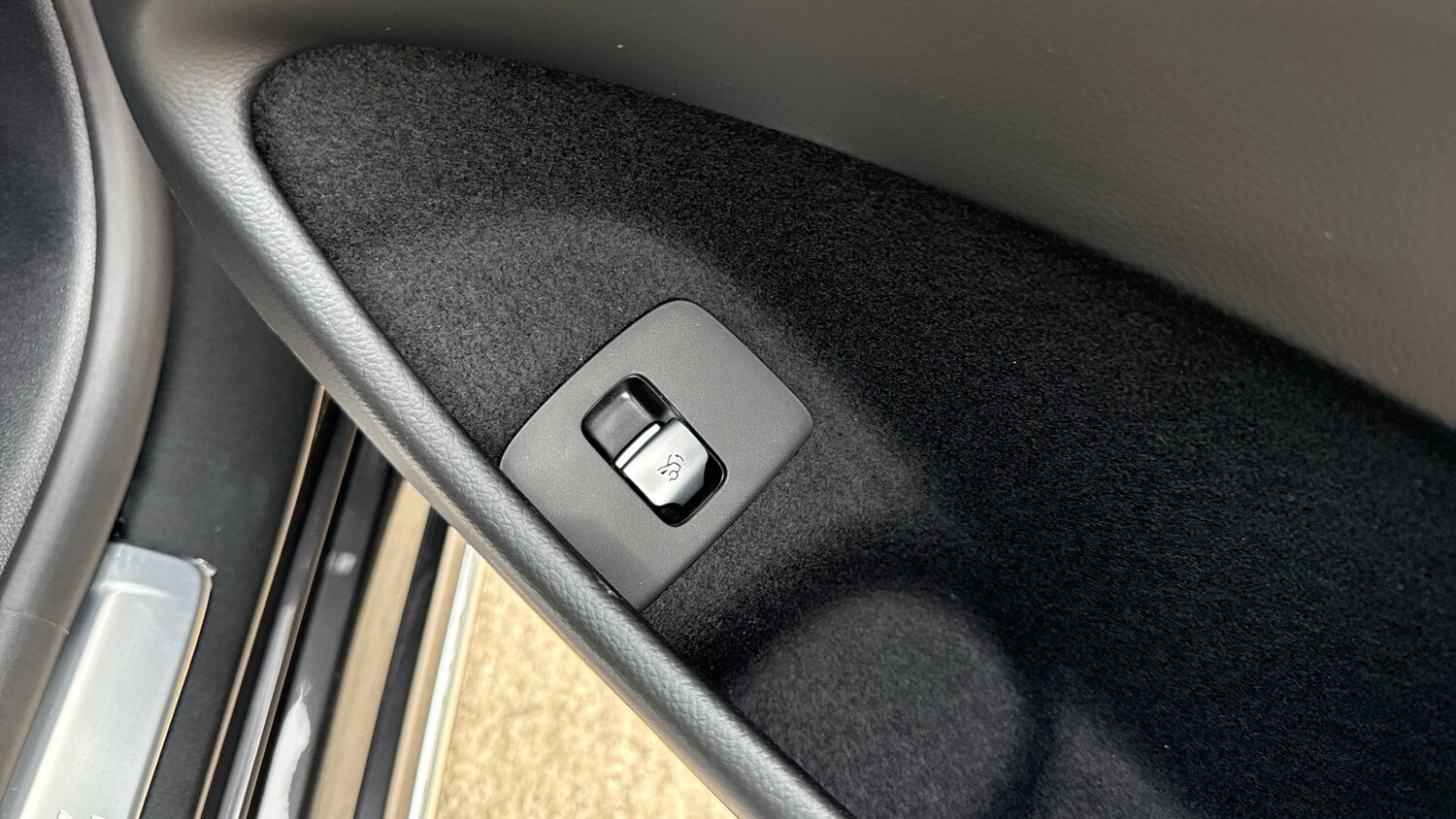 Used Mercedes-Benz E Class 2025 for sale - 77337509: Photo 32