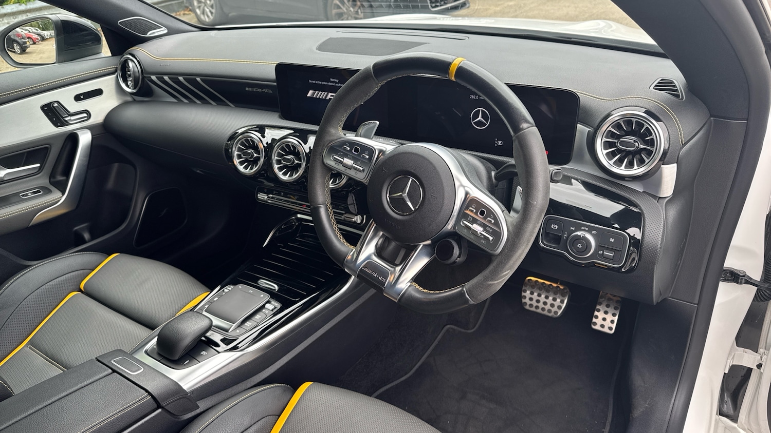 Used Mercedes-Benz CLA 2023 for sale - 76117369: Photo 11