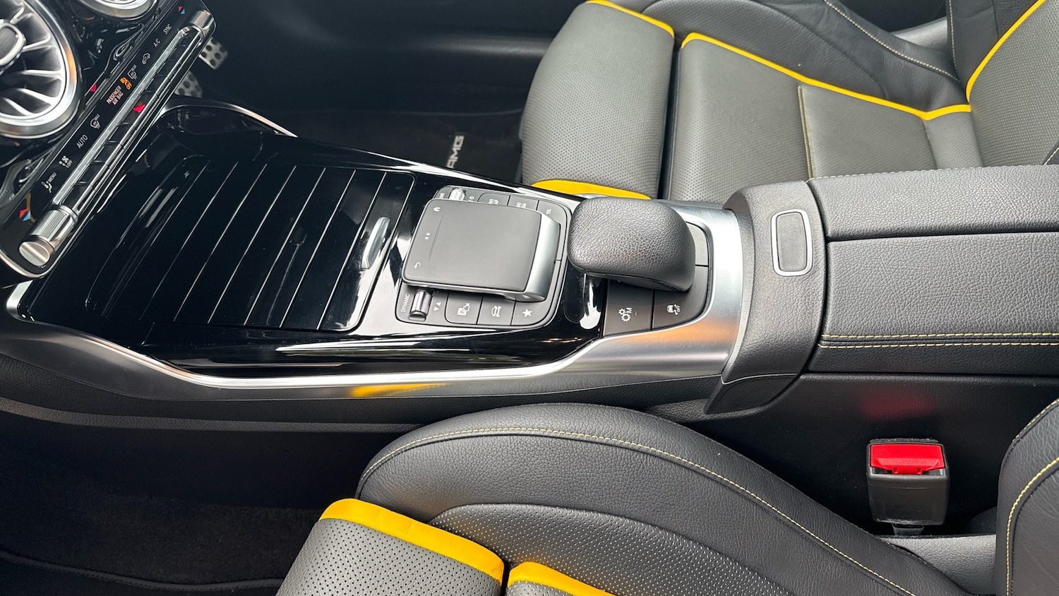 Used Mercedes-Benz CLA 2023 for sale - 76117369: Photo 13