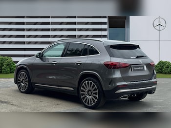Used Mercedes-Benz GLA 2024 for sale - 78555989: Photo