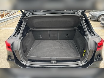 Used Mercedes-Benz GLA 2024 for sale - 78790680: Photo