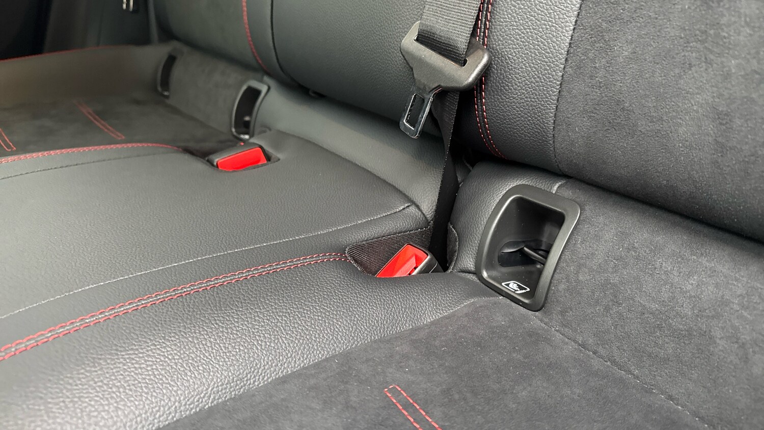 Used Mercedes-Benz GLA 2025 for sale - 77379123: Photo 17