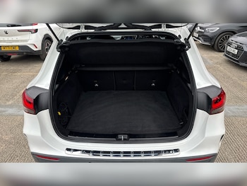 Used Mercedes-Benz GLA 2021 for sale - 78067398: Photo