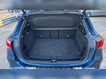 Used Mercedes-Benz EQA 2022 for sale - 76559877: Photo