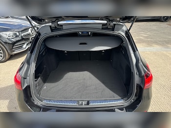 Used Mercedes-Benz C Class 2025 for sale - 79548655: Photo