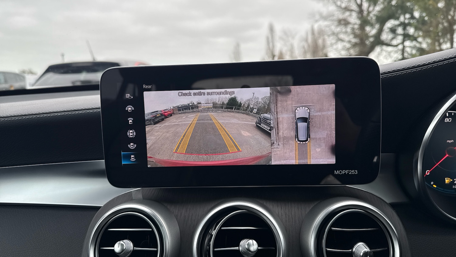 Used Mercedes-Benz GLC 2022 for sale - 77953853: Photo 34