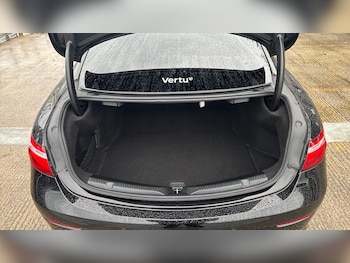 Used Mercedes-Benz E Class 2021 for sale - 76835325: Photo