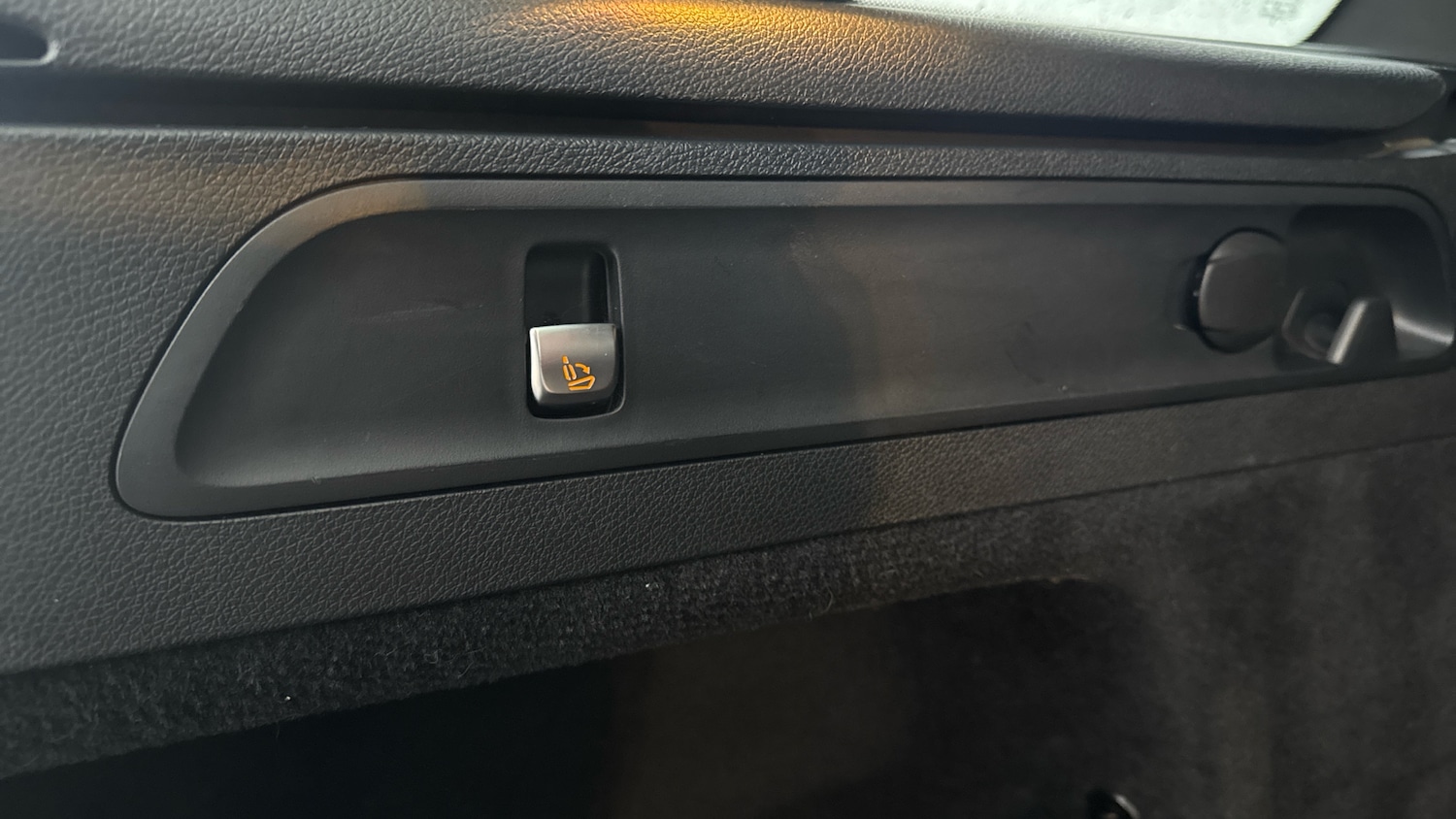 Used Mercedes-Benz GLC 2021 for sale - 76836899: Photo 28