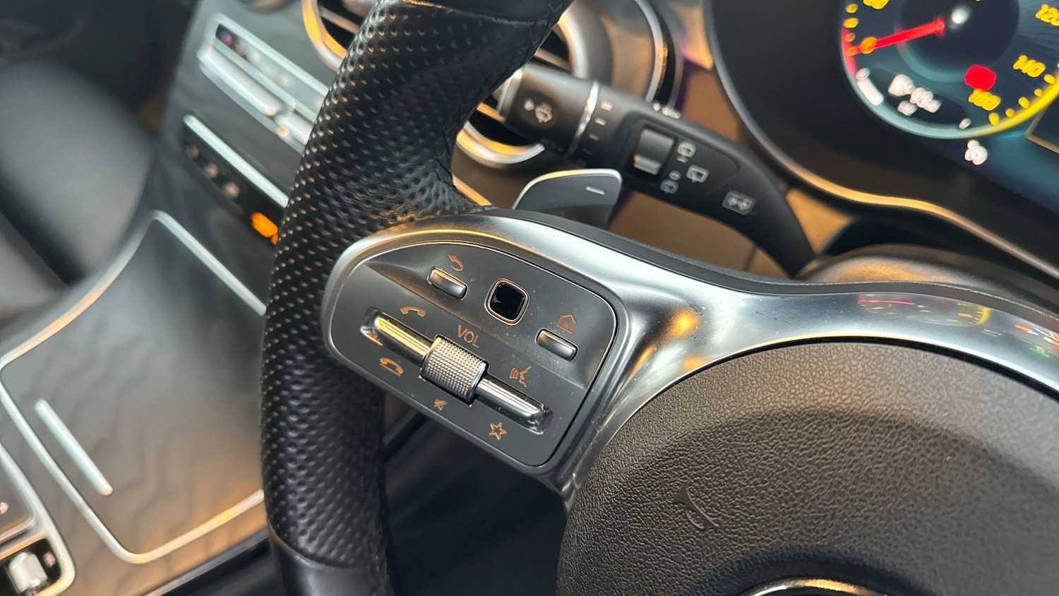 Used Mercedes-Benz GLC 2021 for sale - 76836899: Photo 35