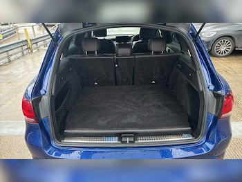 Used Mercedes-Benz GLC 2021 for sale - 76836899: Photo