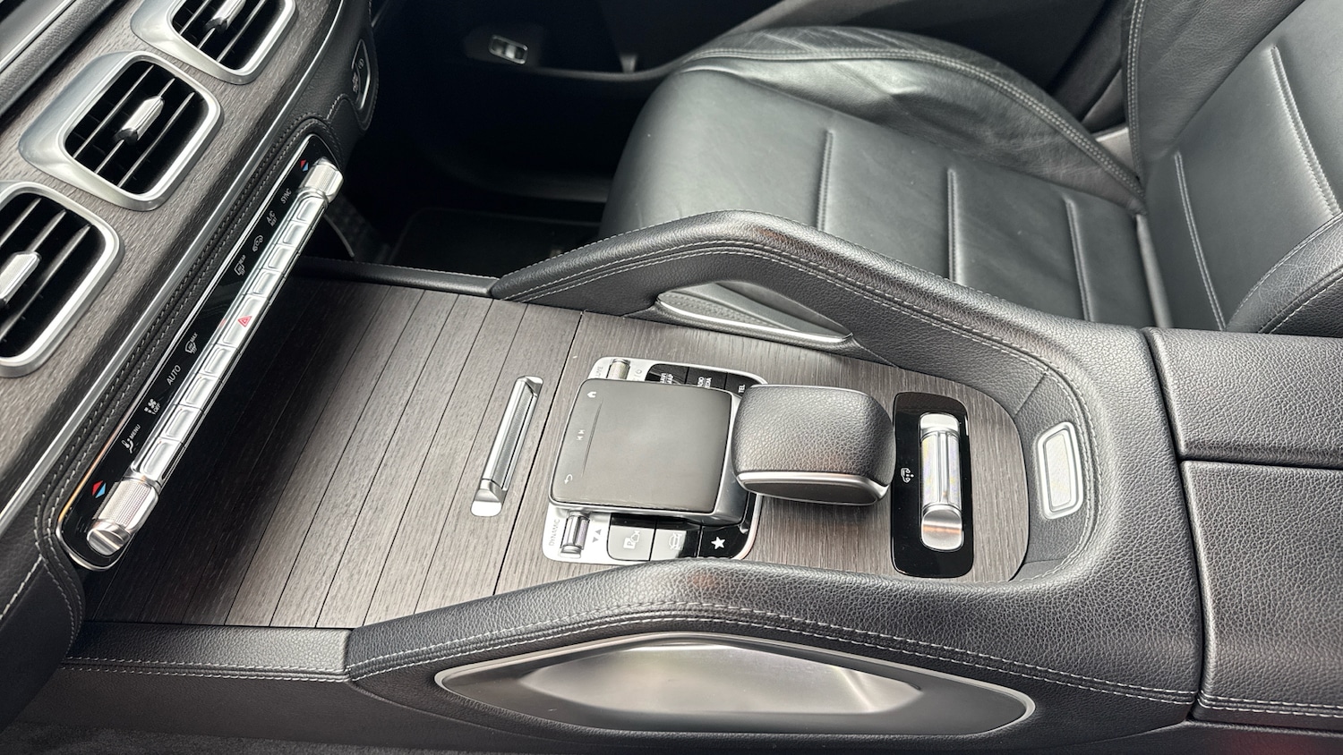 Used Mercedes-Benz GLE-Class 2020 for sale - 76017393: Photo 13