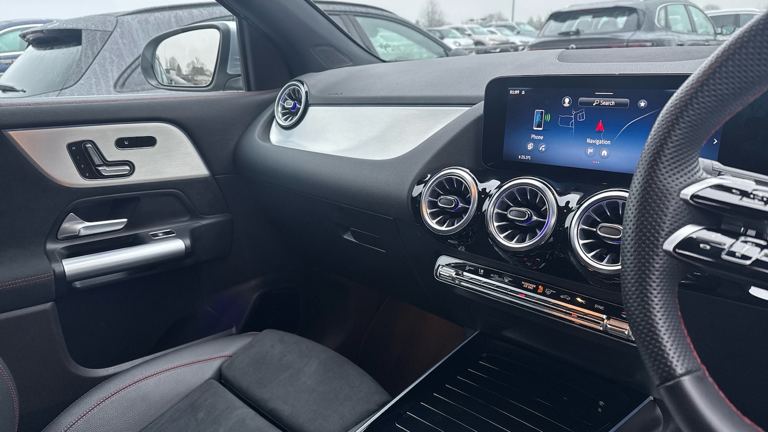 Used Mercedes-Benz GLA 2024 for sale - 77260714: Photo 14