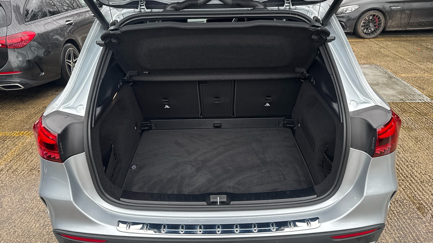 Used Mercedes-Benz GLA 2024 for sale - 77260714: Photo 4