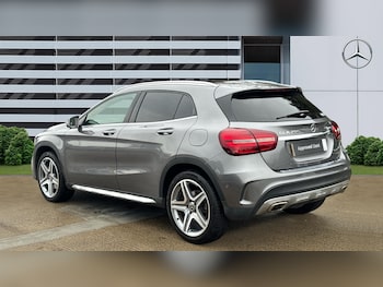 Used Mercedes-Benz GLA 2018 for sale - 76836917: Photo