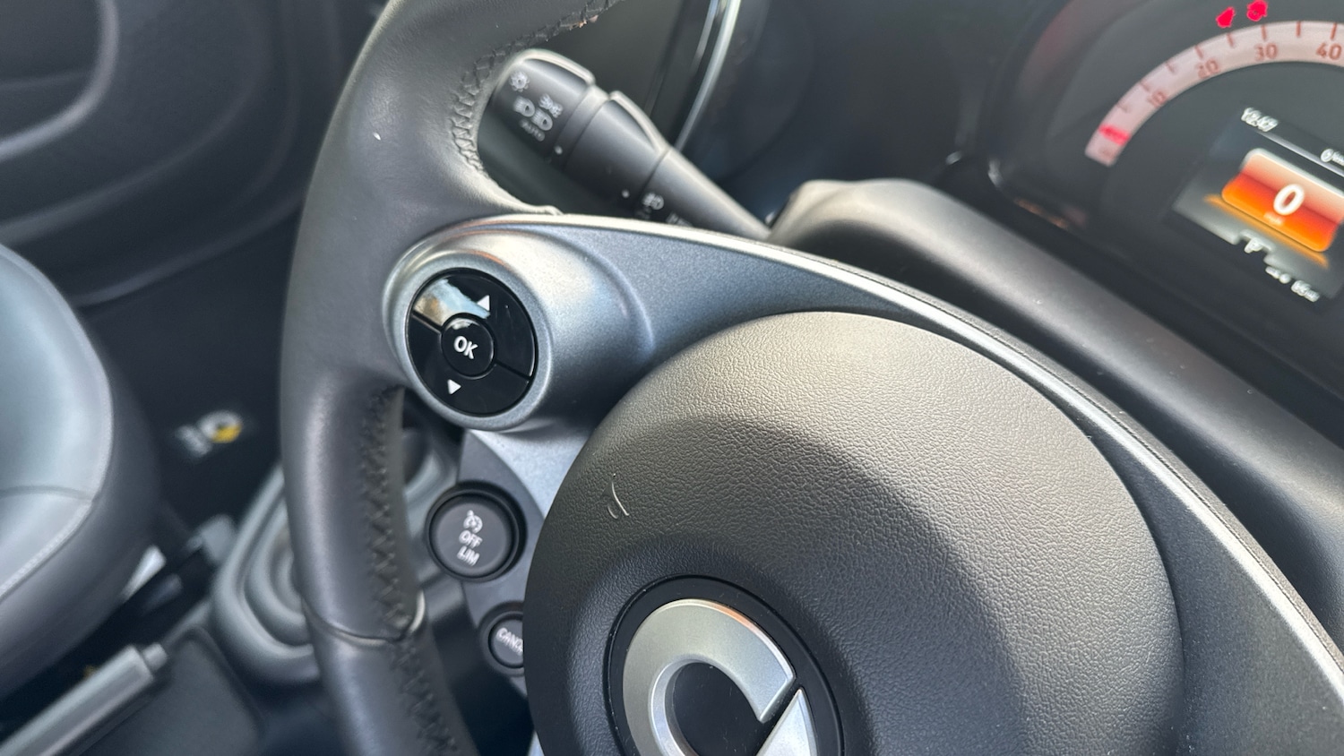 Used smart fortwo 2020 for sale - 76508064: Photo 32