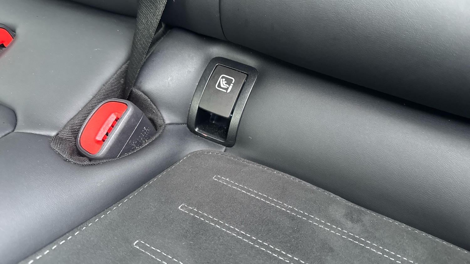 Used Mercedes-Benz C Class 2025 for sale - 76892855: Photo 17