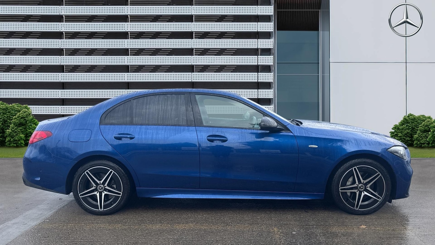 Used Mercedes-Benz C Class 2025 for sale - 76892855: Photo 5