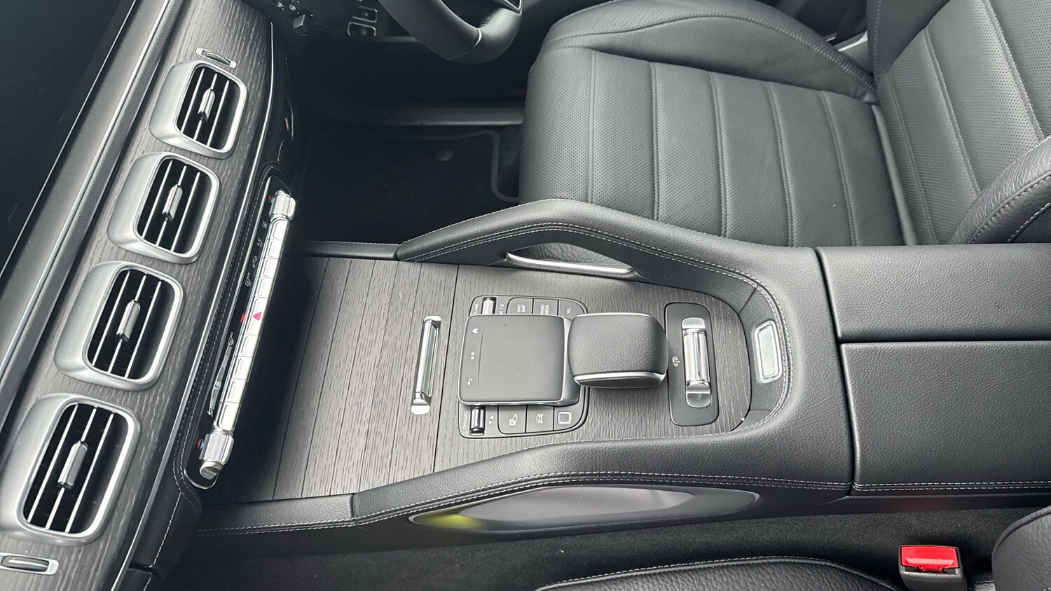 Used Mercedes-Benz GLE 2025 for sale - 77803539: Photo 13