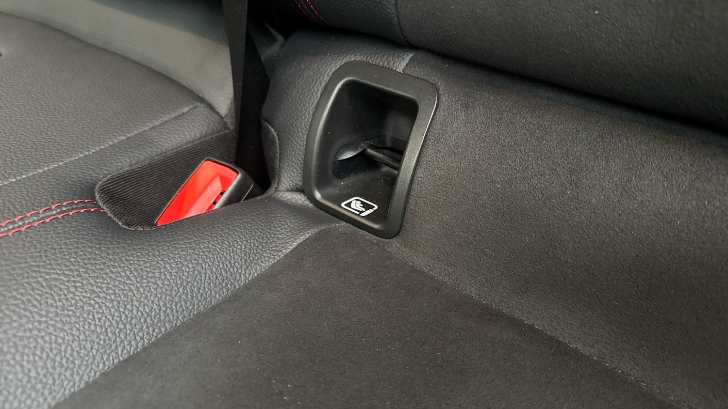 Used Mercedes-Benz GLA 2024 for sale - 76922361: Photo 17