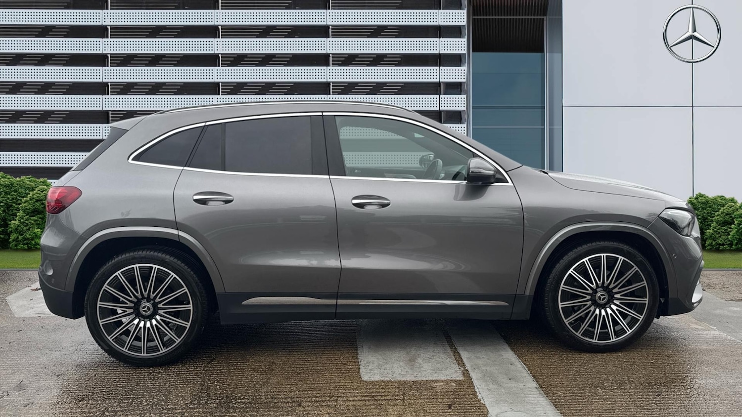 Used Mercedes-Benz GLA 2024 for sale - 76922361: Photo 5