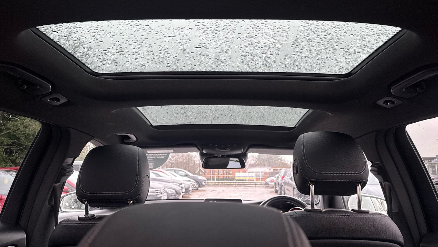 Used Mercedes-Benz GLC 2016 for sale - 77572638: Photo 31