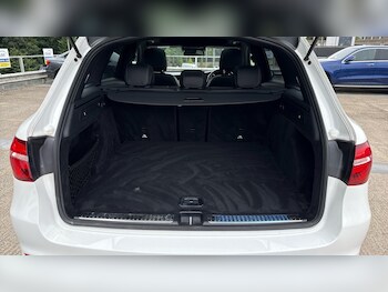 Used Mercedes-Benz GLC 2018 for sale - 75425225: Photo
