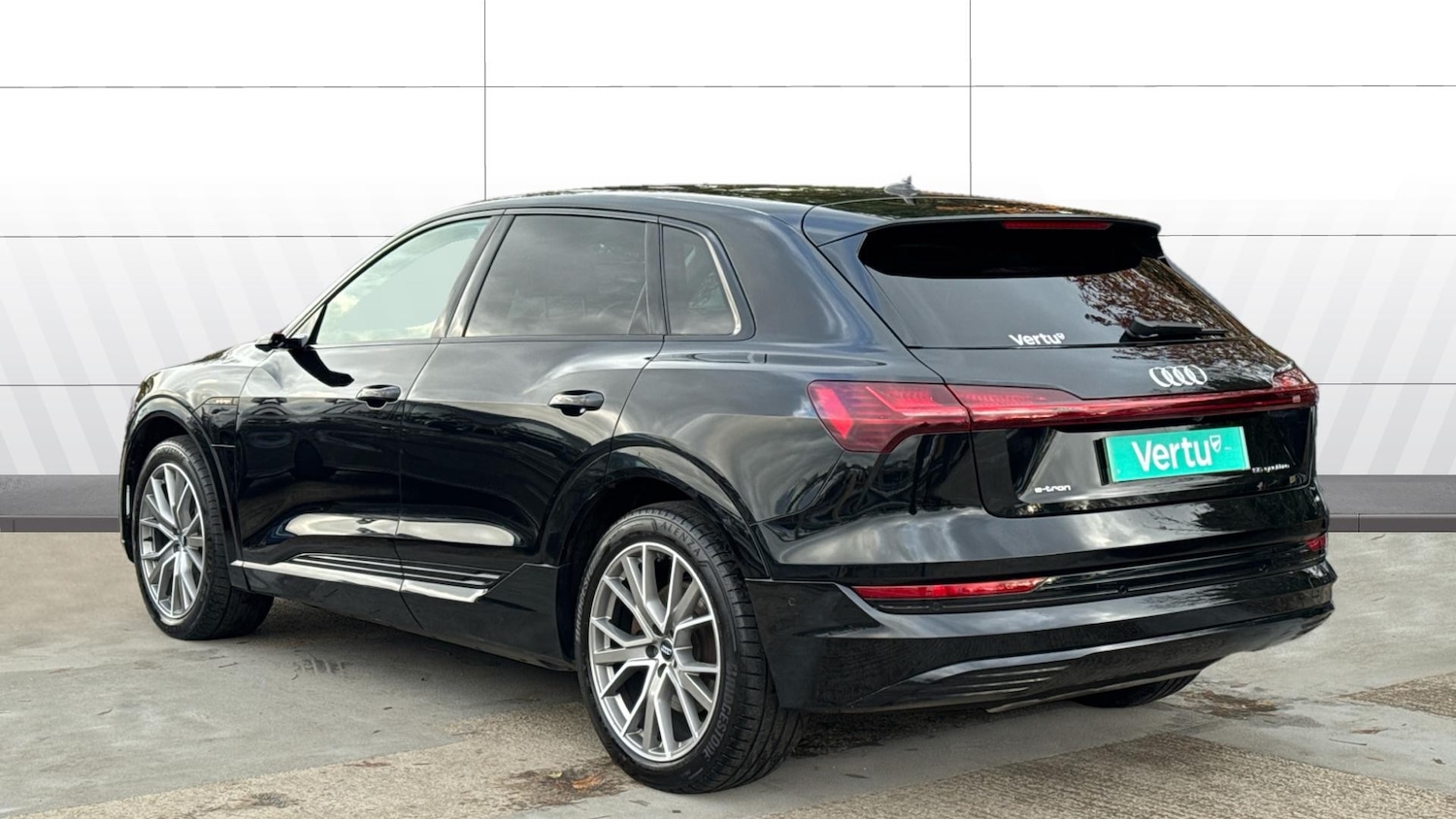 Used Audi e-tron 2020 for sale - 77300256: Photo 2