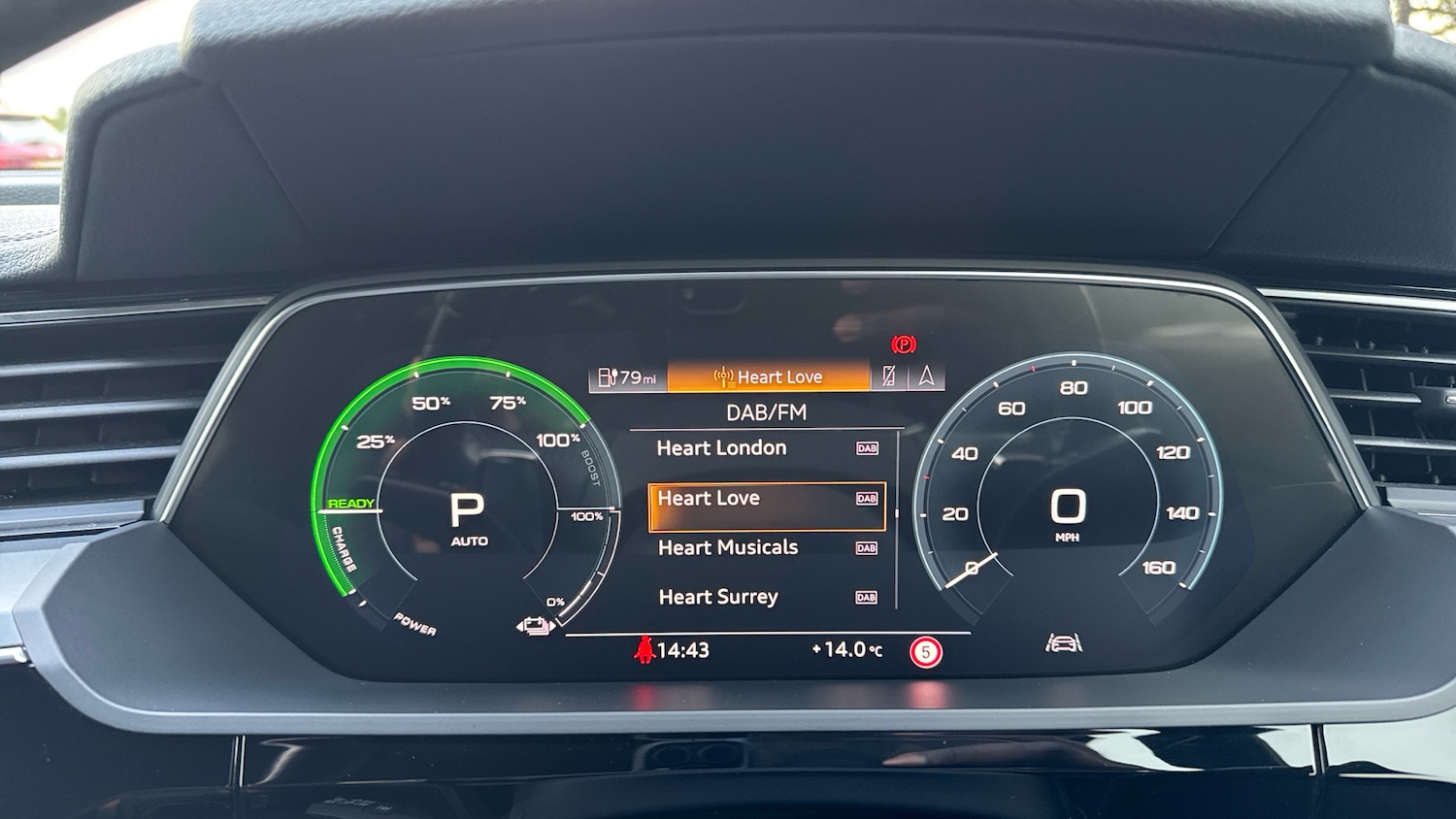 Used Audi e-tron 2020 for sale - 77300256: Photo 43