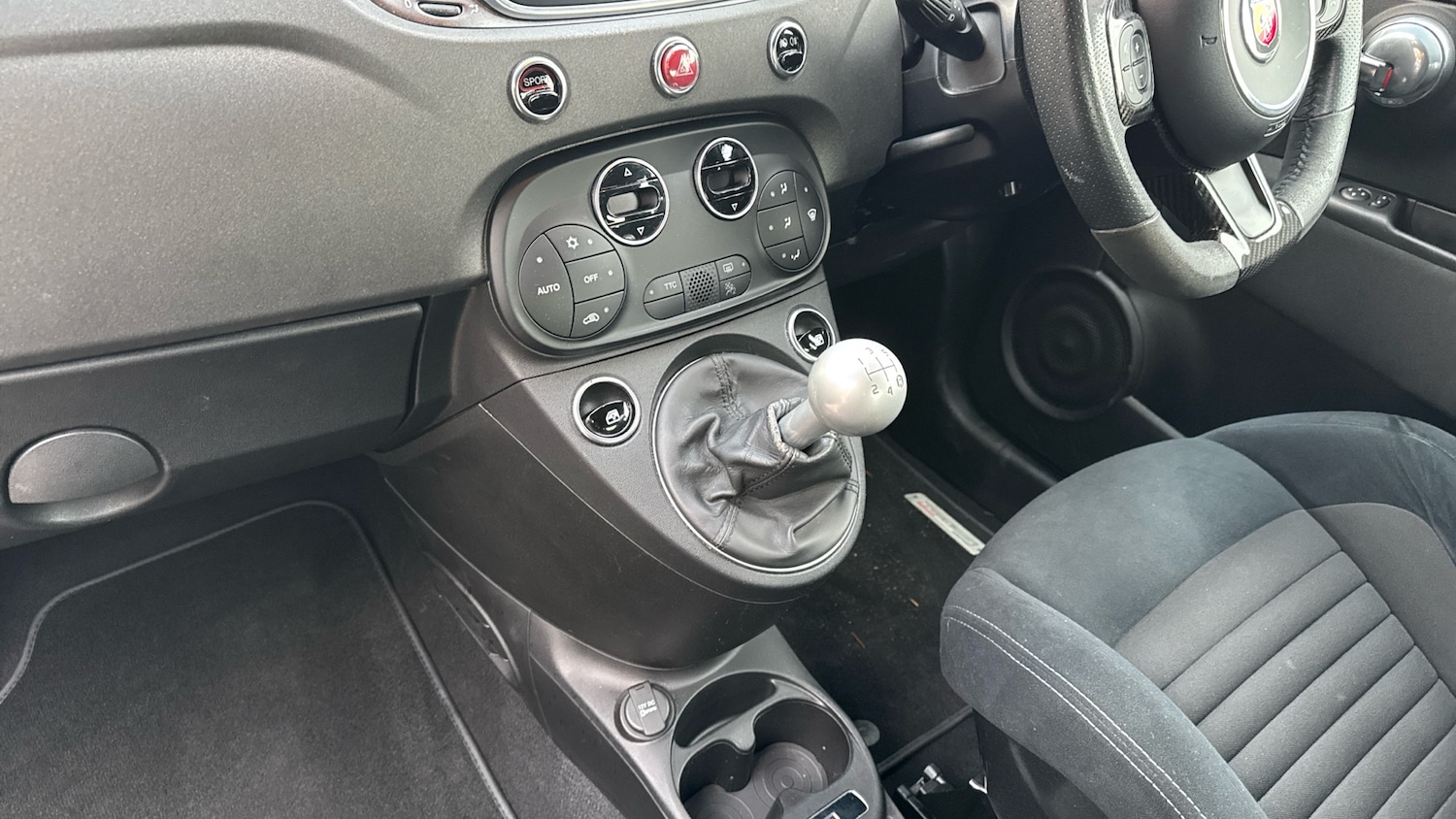 Used Abarth 595 2019 for sale - 76465987: Photo 13