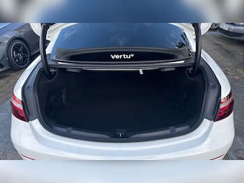 Used Mercedes-Benz E Class 2021 for sale - 76614688: Photo