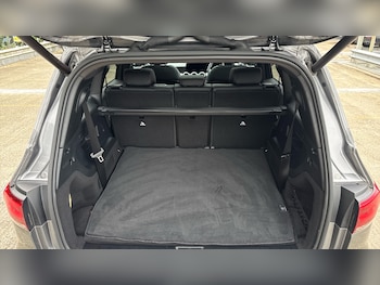 Used Mercedes-Benz GLB 2023 for sale - 76184280: Photo