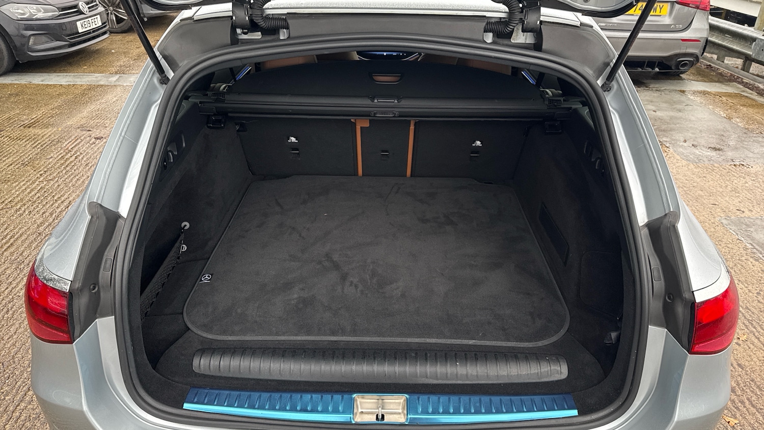 Used Mercedes-Benz E Class 2024 for sale - 76682286: Photo 4