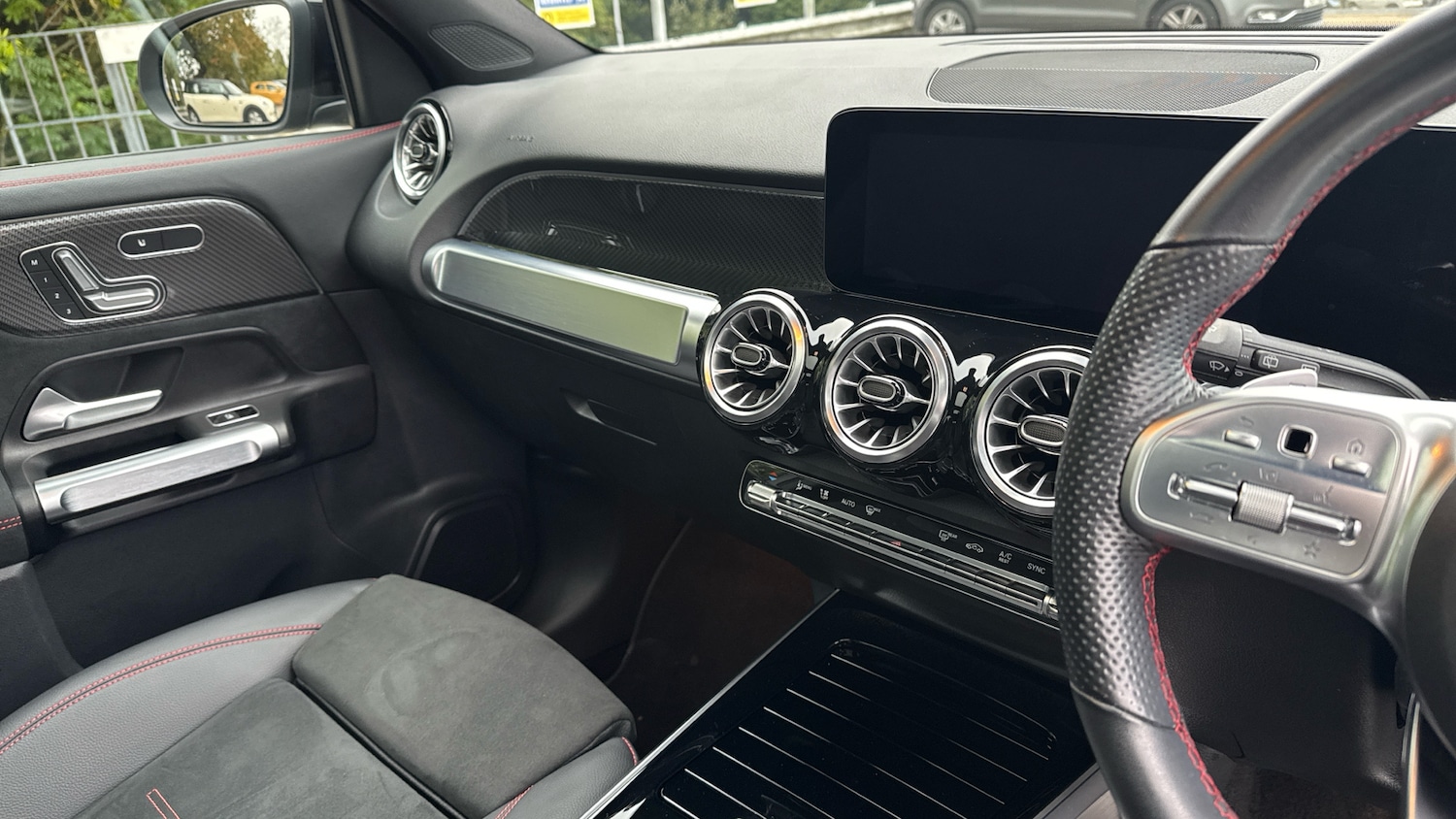 Used Mercedes-Benz GLB 2023 for sale - 76625152: Photo 14