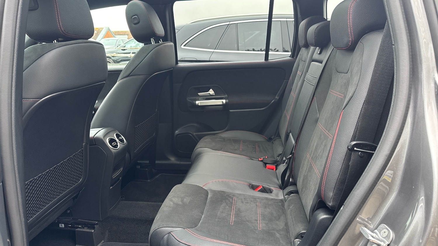 Used Mercedes-Benz GLB 2023 for sale - 76625152: Photo 16