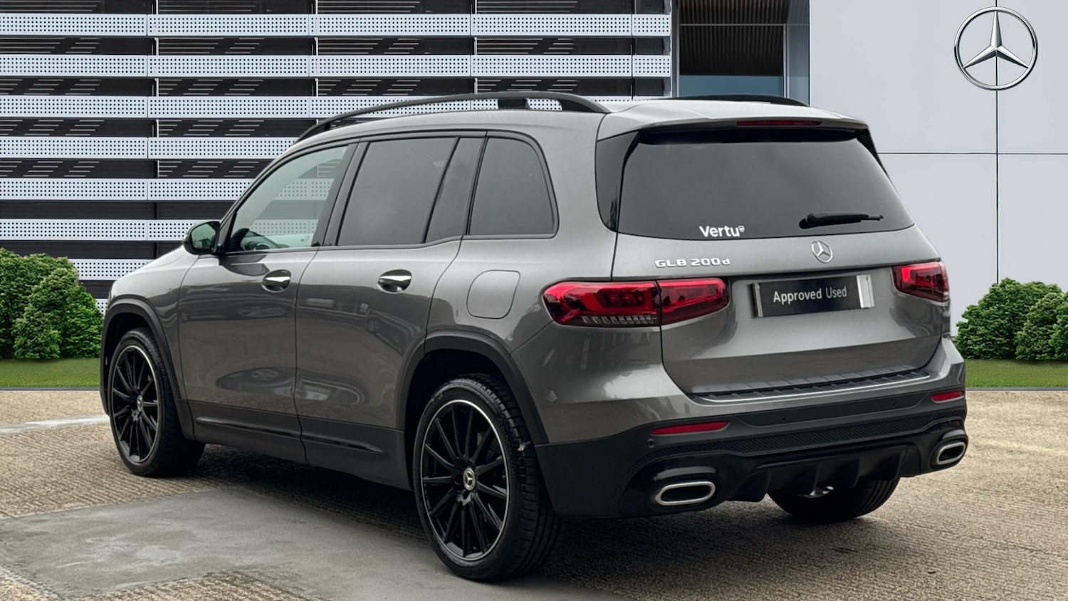 Used Mercedes-Benz GLB 2023 for sale - 76625152: Photo 2