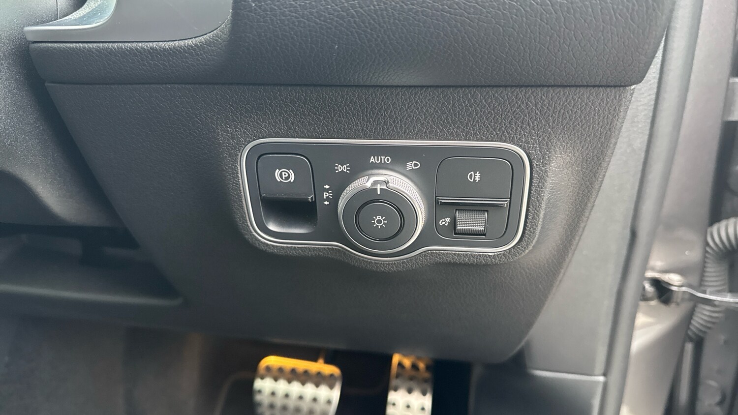 Used Mercedes-Benz GLB 2023 for sale - 76625152: Photo 31