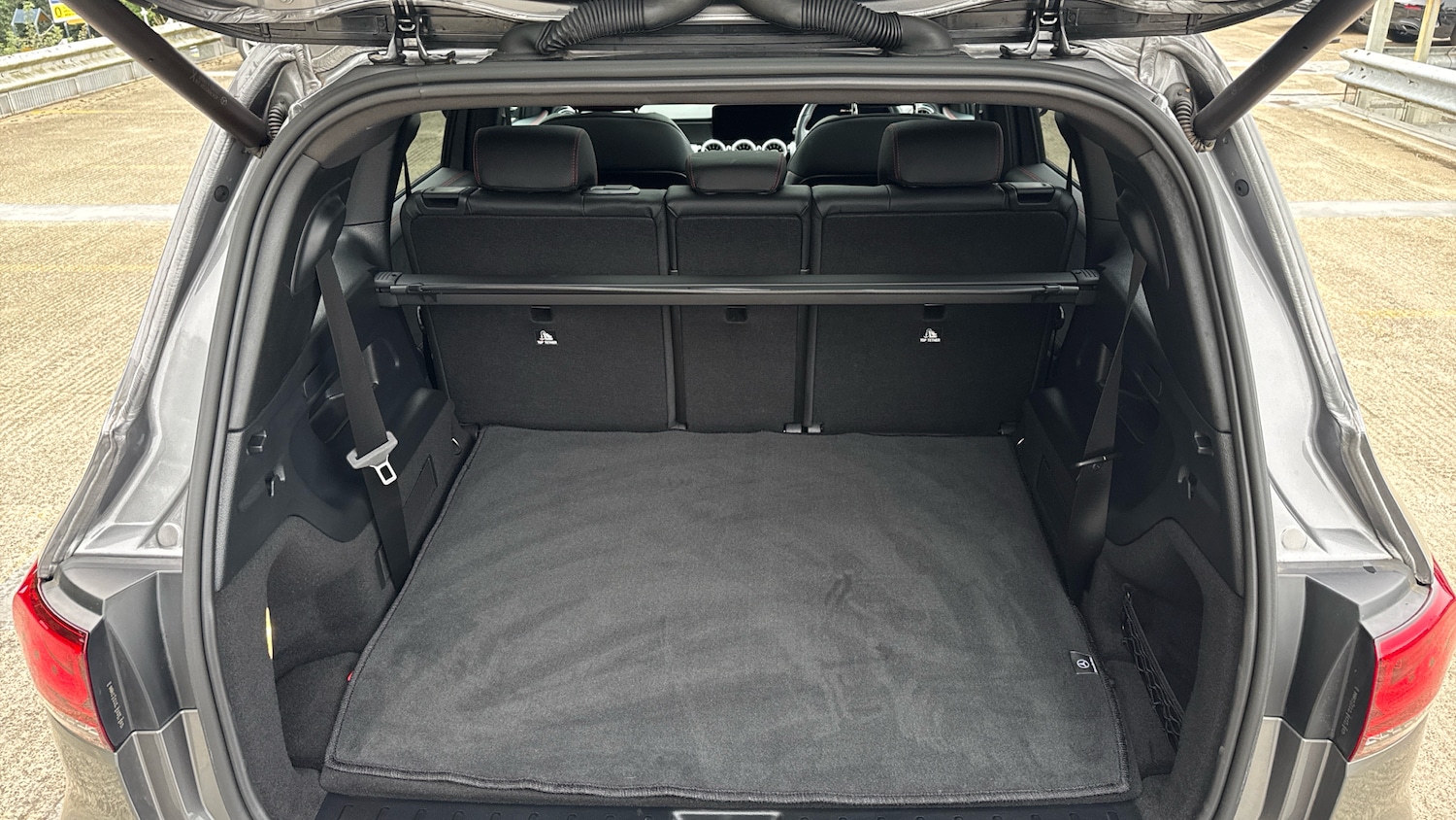 Used Mercedes-Benz GLB 2023 for sale - 76625152: Photo 4