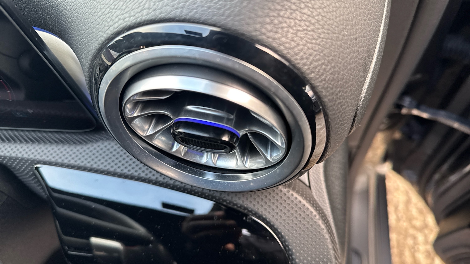 Used Mercedes-Benz A-Class 2024 for sale - 76580620: Photo 30