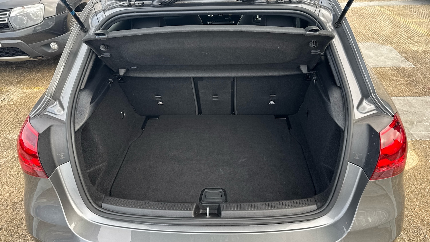 Used Mercedes-Benz A-Class 2024 for sale - 76580620: Photo 4