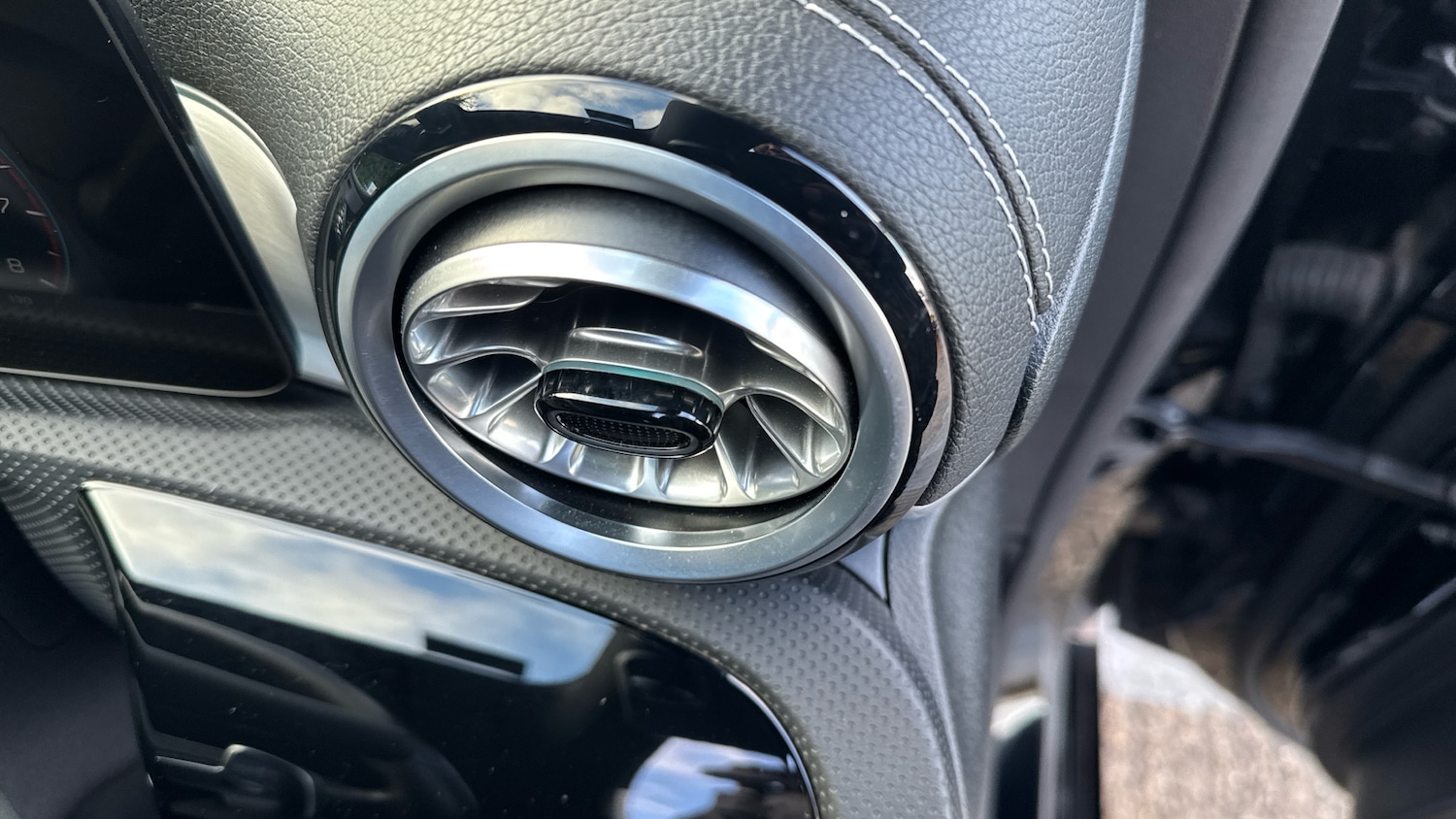 Used Mercedes-Benz A-Class 2022 for sale - 76534326: Photo 30