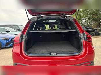 Used Mercedes-Benz GLC 2025 for sale - 79805721: Photo